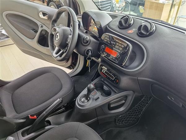 smart fortwo 2019 0.9T 66ǧӲ VI