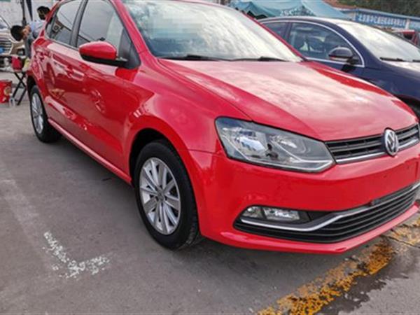 Polo 2014 1.4L Զ ʰ