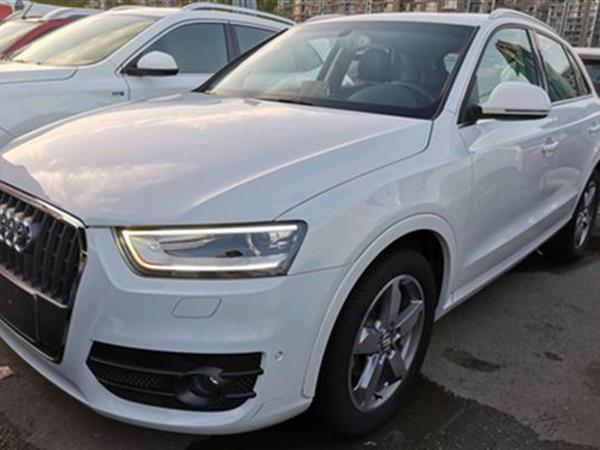 µQ3 2015 35 TFSI quattro 