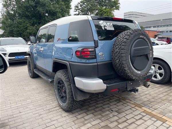 FJ · 2019 4.0L ж