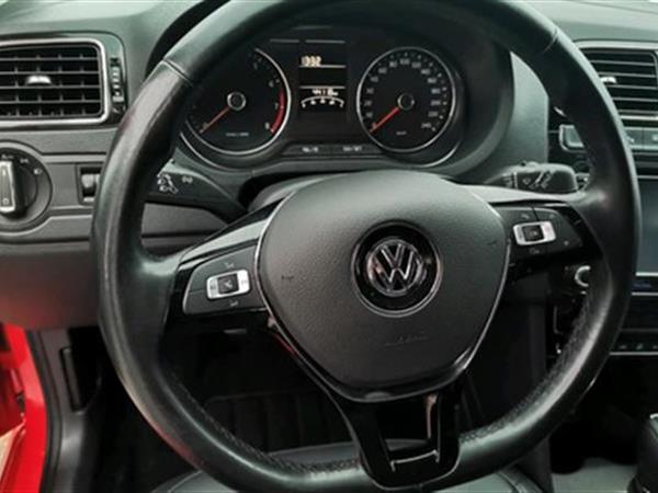 Polo 2014 1.6L Զ 