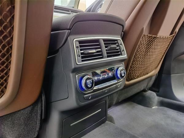 µQ7 2016 45 TFSI S line˶