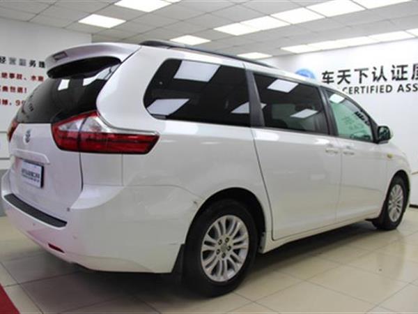 Sienna 2015 3.5L  LE 