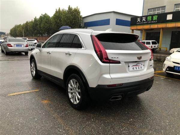 XT4 2018 28T 