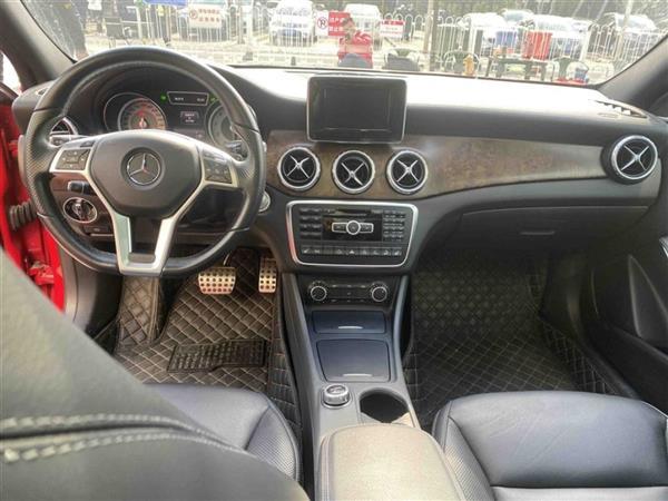 GLA 2015 GLA 260 4MATIC ˶