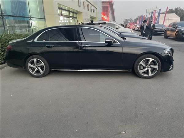 E 2018 Ŀ E 300 L ˶