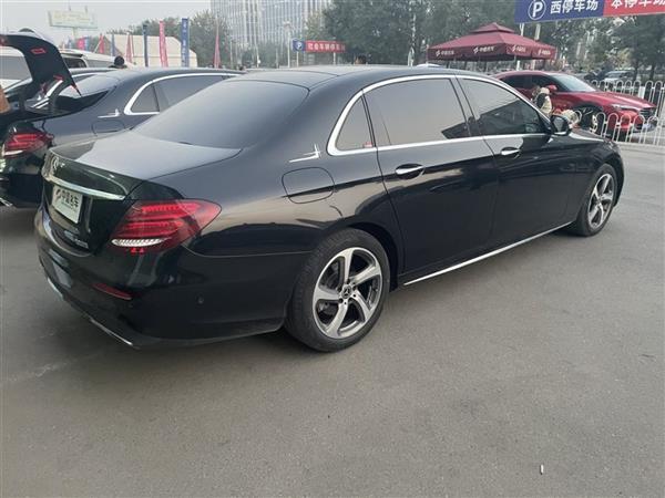 E 2018 Ŀ E 300 L ˶