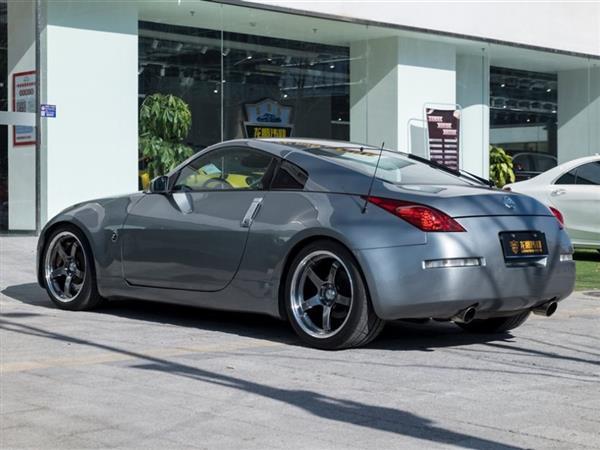 ղ350Z 2004 3.5 AT