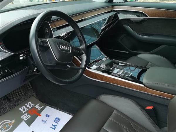 µA8 2018 A8L 55 TFSI quattroͶŰ