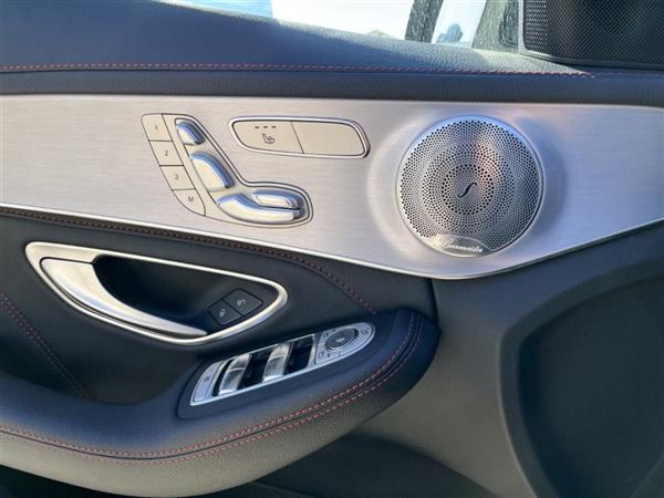 CAMG 2017 AMG C 43 4MATIC ر