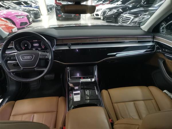 µA8 2018 A8L 55 TFSI quattroͶŰ