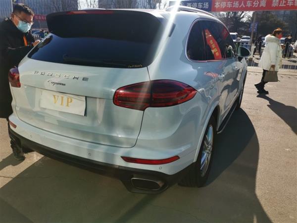 Cayenne 2016 Cayenne Platinum Edition 3.0T