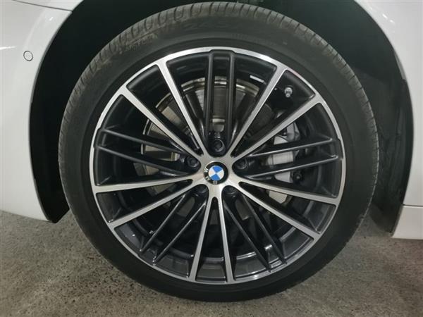 5ϵ 2021 530Li  M˶װ