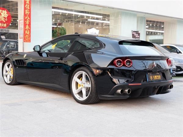 GTC4Lusso 2017 3.9T V8