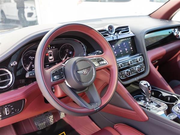 Խ 2021 4.0T V8