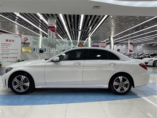 C 2019 C 260 L ˶