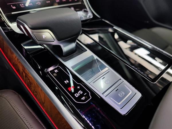µA8 2019 A8L 55 TFSI quattro 