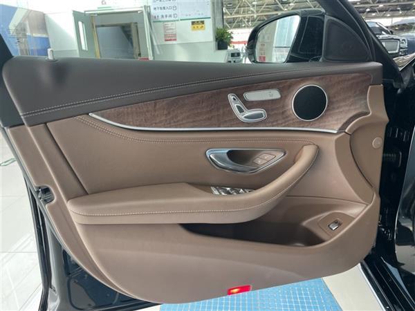 E 2020 E 260 L
