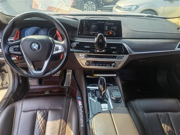 5ϵ 2019 530Li xDrive װ