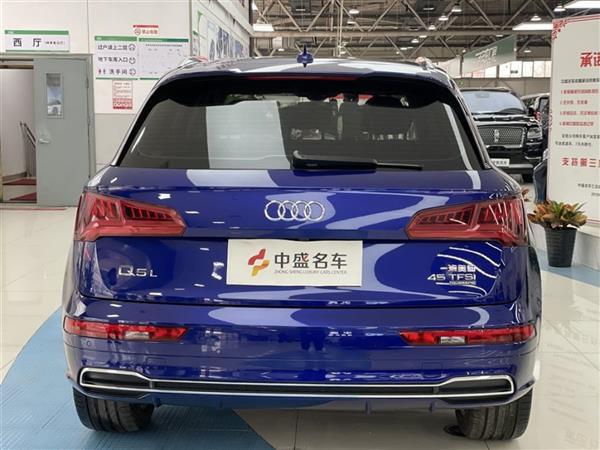 µQ5L 2018 45 TFSI ˶ V