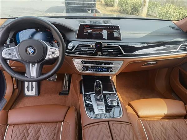 7ϵ 2019 740Li xDrive  M˶װ