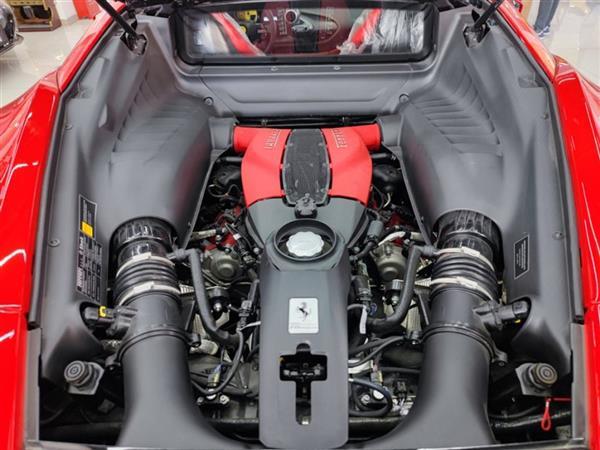 F8 2019 Tributo 3.9T V8
