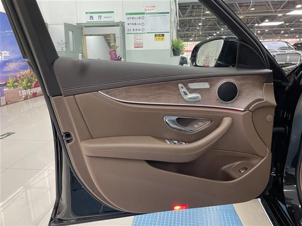 E 2020 E 260 L