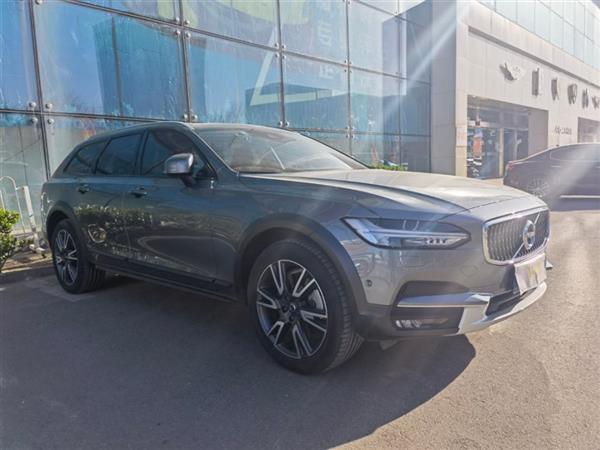 ֶV90 2019 Cross Country T5 AWD  V