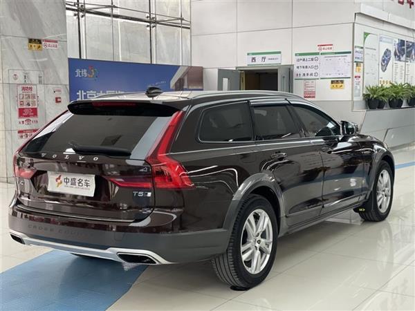 ֶV90 2019 Cross Country T5 AWD Զ V