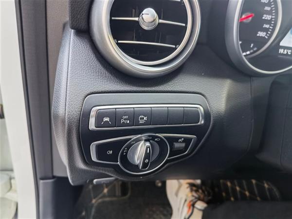 GLC 2018 GLC 300 4MATIC 
