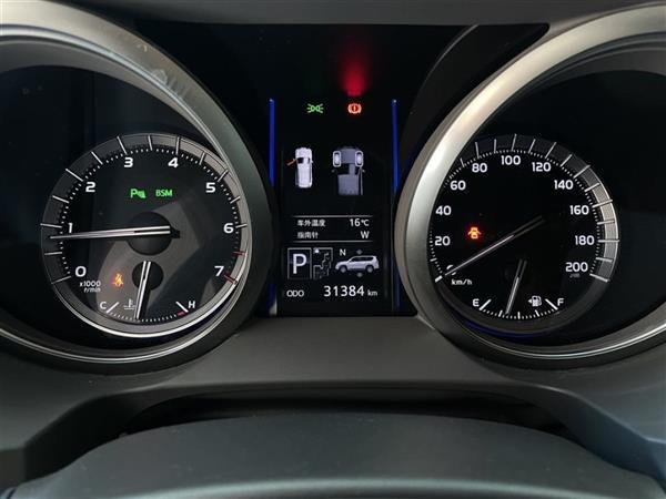  2016 3.5L ԶVX NAVI