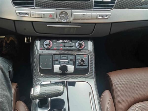 µS8 2013 S8 4.0TFSI quattro