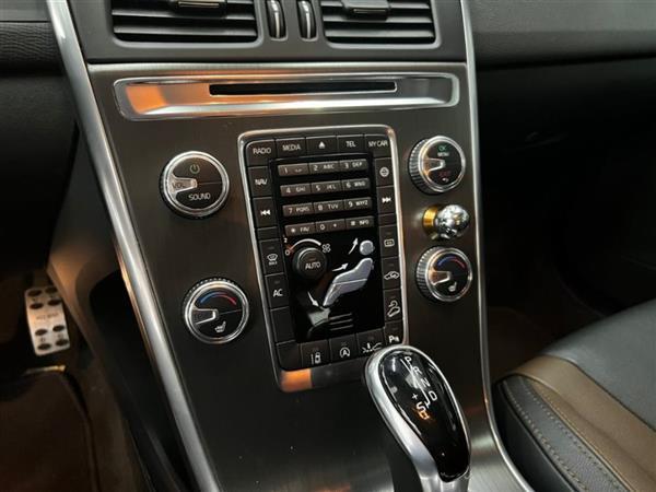 ֶXC60 2015 T5 AWD Զ
