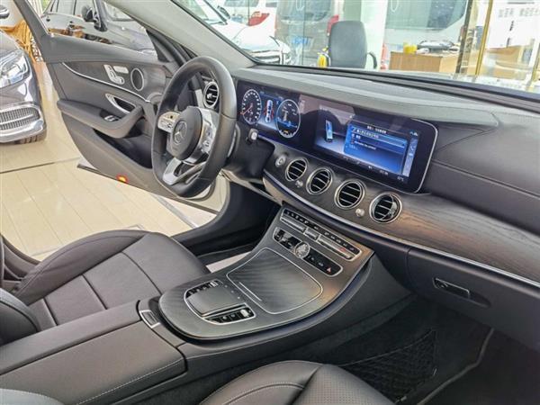 E 2019 Ŀ E 300 L ˶