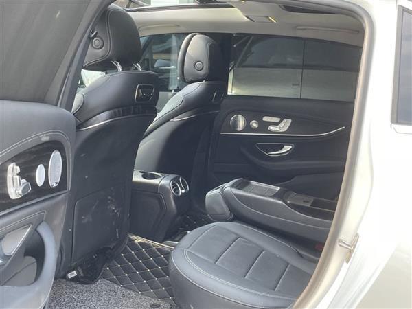 E 2019 Ŀ E 300 L ˶