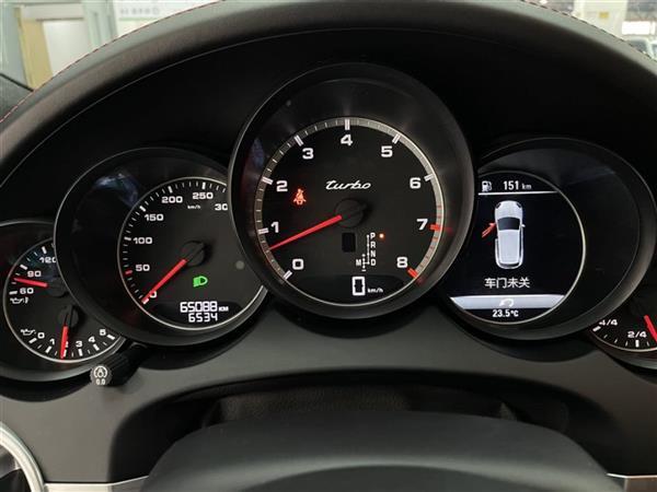 Cayenne 2016 Cayenne Turbo 4.8T