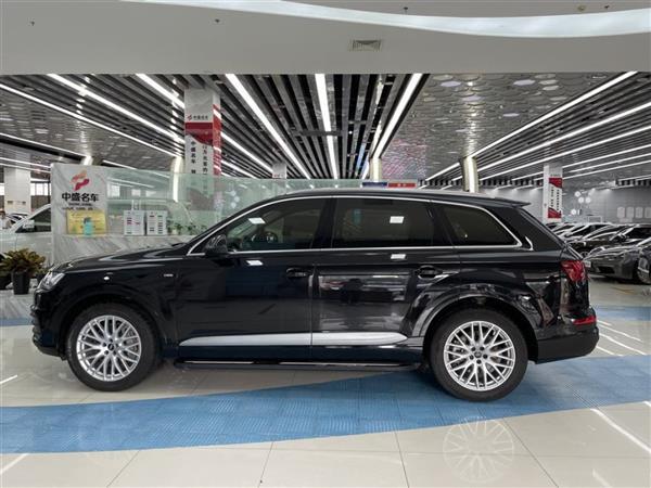 µQ7 2019 55 TFSI S line˶