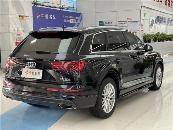 µQ7 2019 55 TFSI S line˶