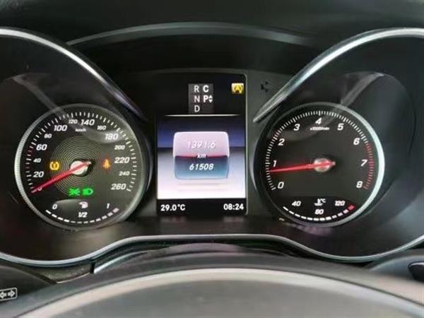 V 2018 V 260  VI
