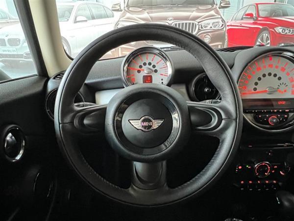 MINI 2011 1.6L ONE