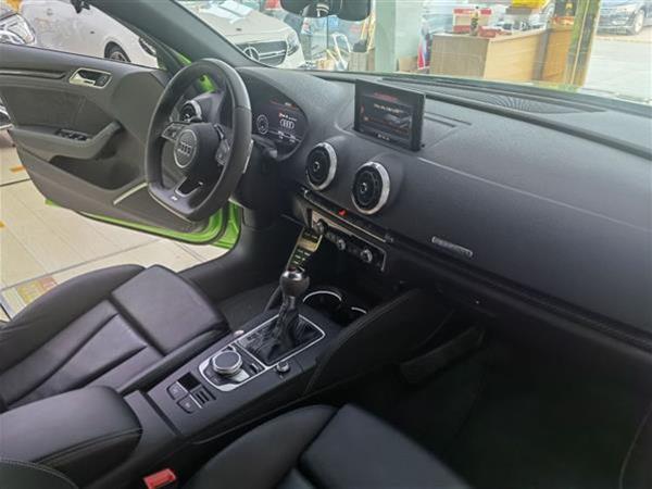 奥迪RS 3 2017款 RS 3 2.5T Limousine