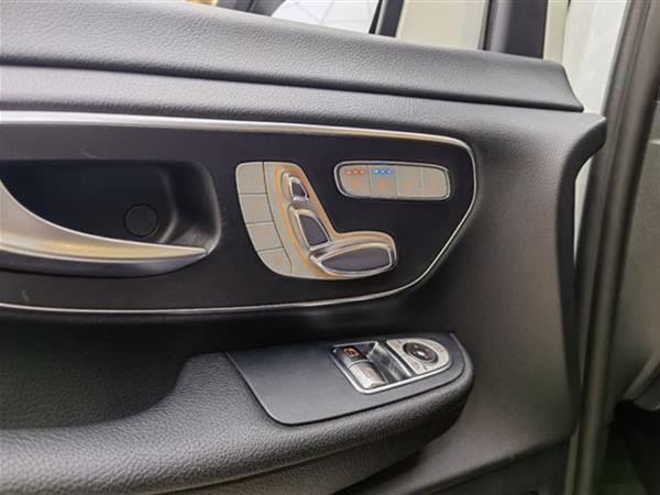 V 2018 V 260 캽 VI