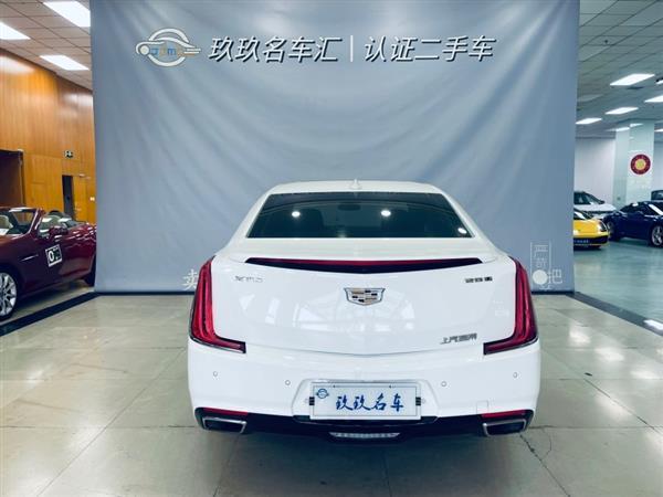 XTS 2018 28T 