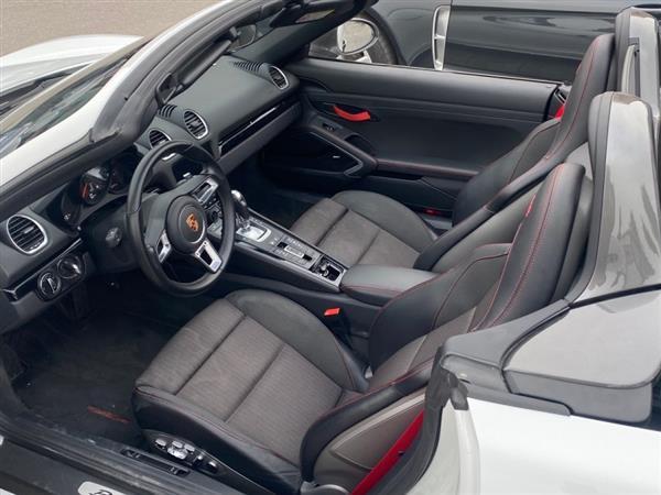 ʱ718 2019 Boxster T 2.0T
