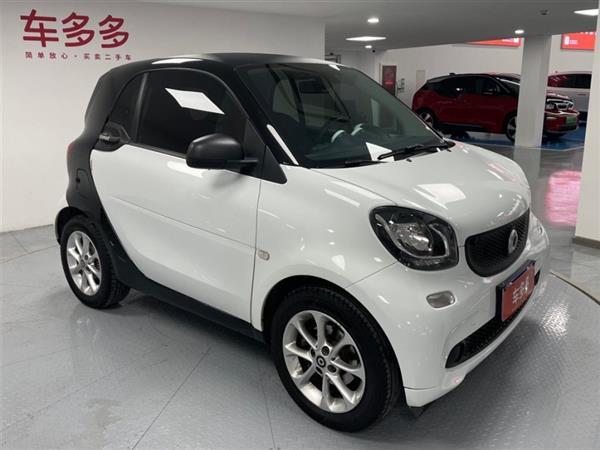 smart fortwo 2015 1.0L Զ