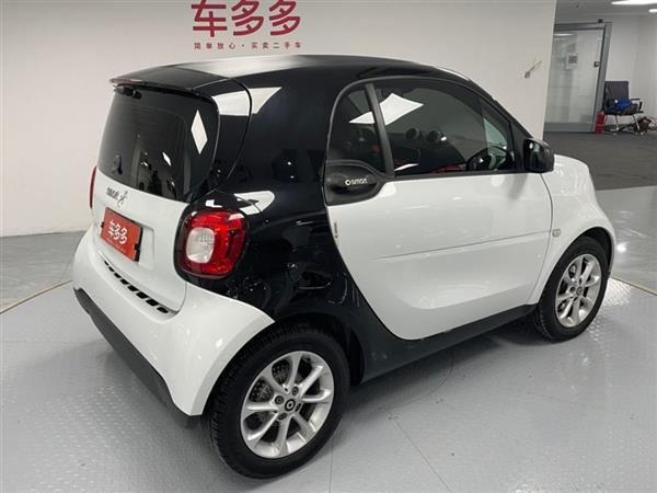 smart fortwo 2015 1.0L Զ