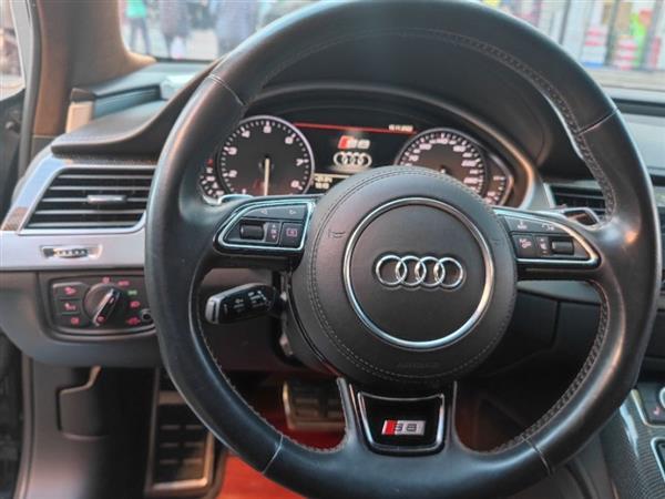 µS8 2013 S8 4.0TFSI quattro