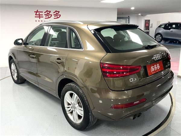 µQ3 2015 35 TFSI 