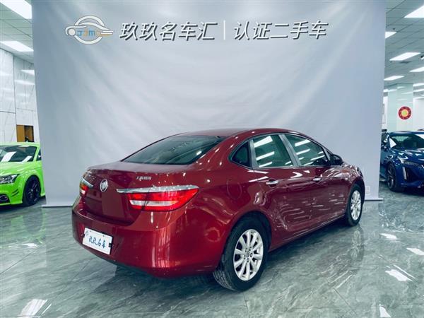 Ӣ 2013 GT 1.6L Զʱа