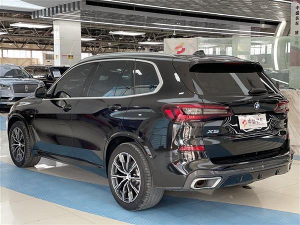 X5() 2021 xDrive30i M˶װ